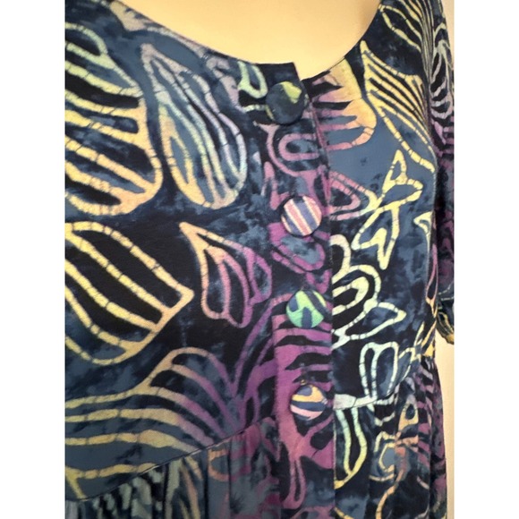 Far Away Blue & Purple Short Sleeve Hawaiian Dress‎ Medium Preowned - Picture 2 of 9